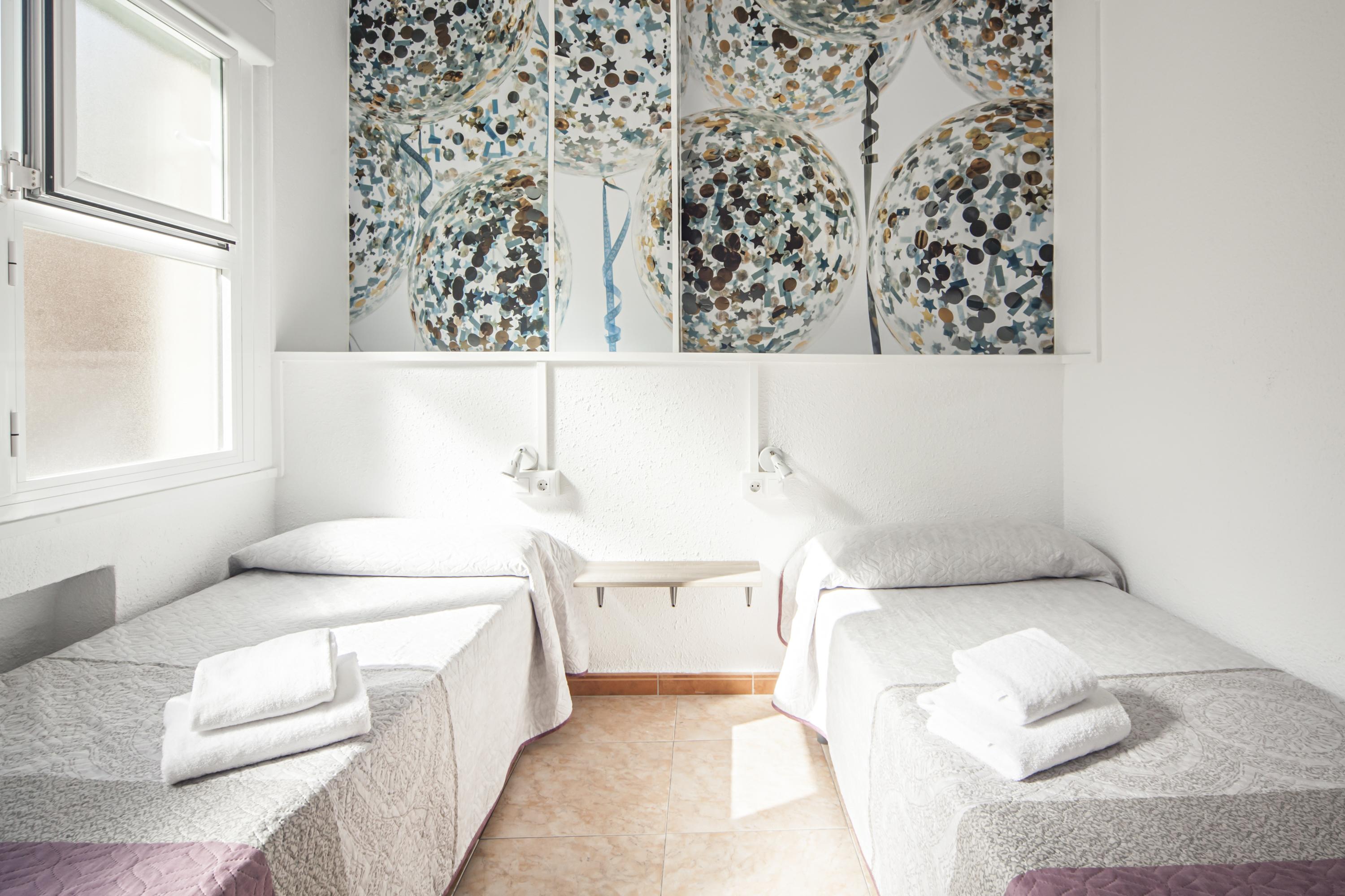 Euromadrid Hostel Eksteriør bilde