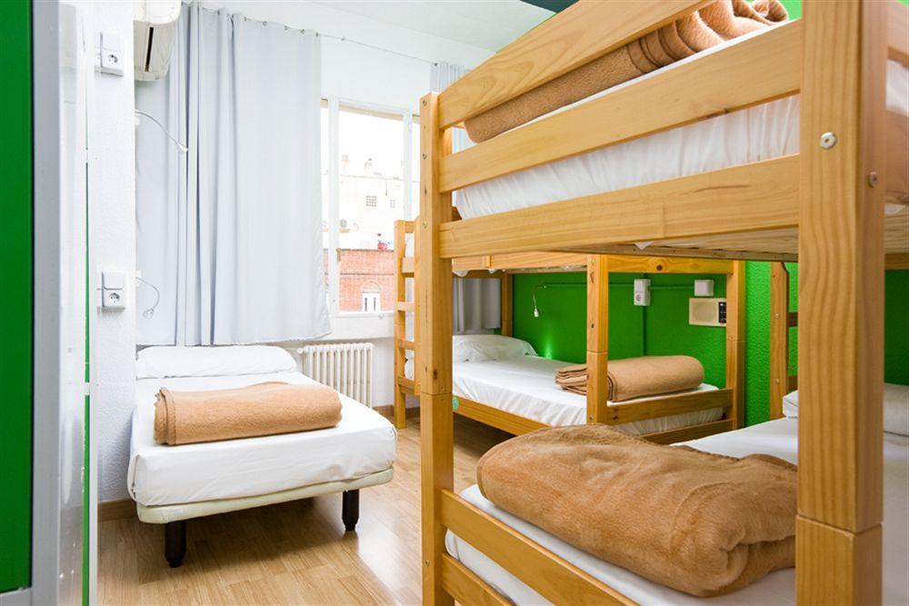 Euromadrid Hostel Eksteriør bilde