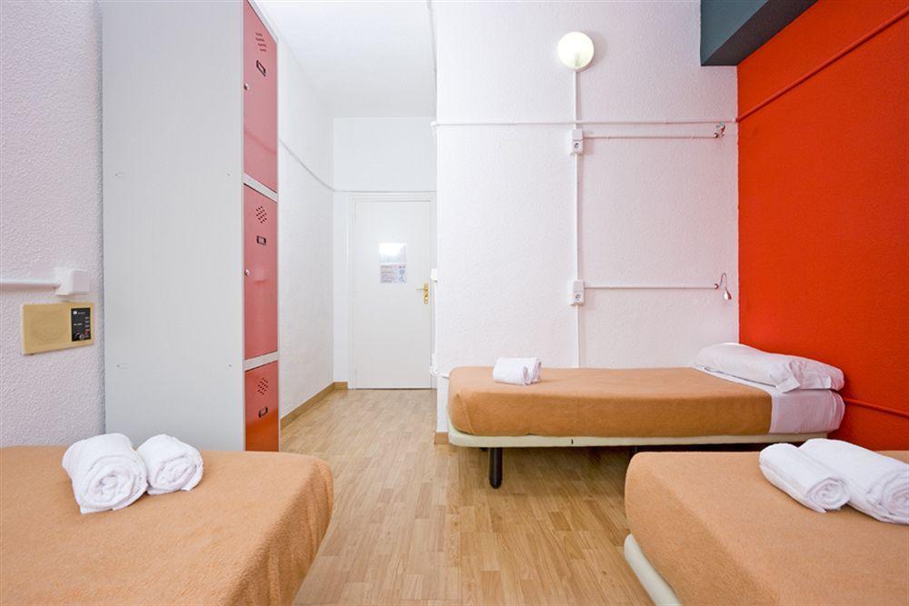 Euromadrid Hostel Eksteriør bilde