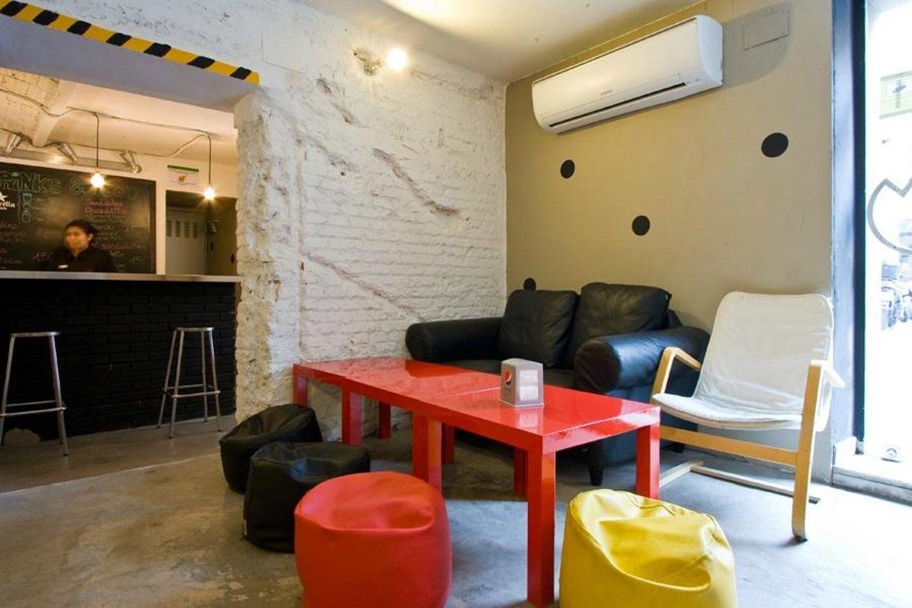 Euromadrid Hostel Eksteriør bilde