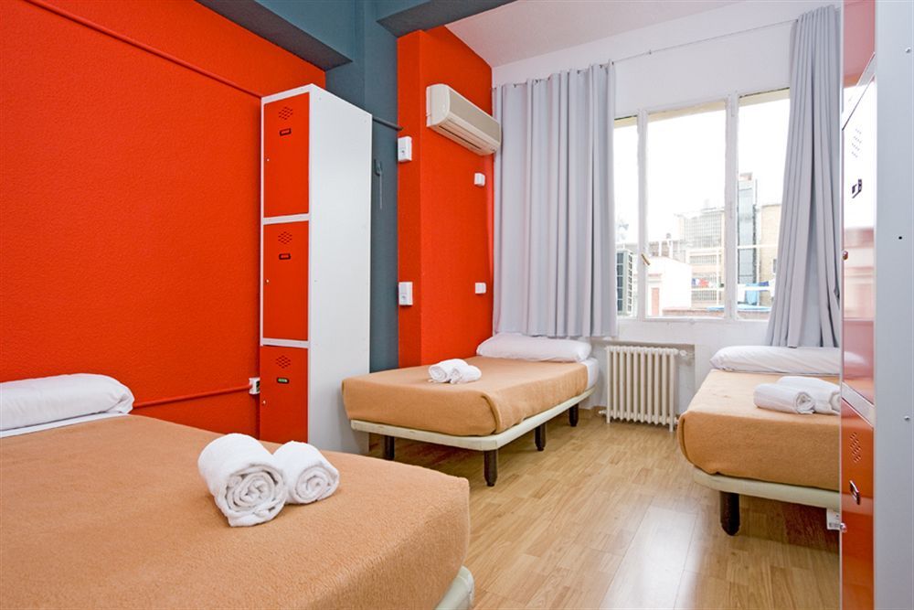 Euromadrid Hostel Eksteriør bilde