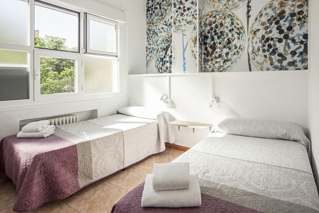 Euromadrid Hostel Eksteriør bilde