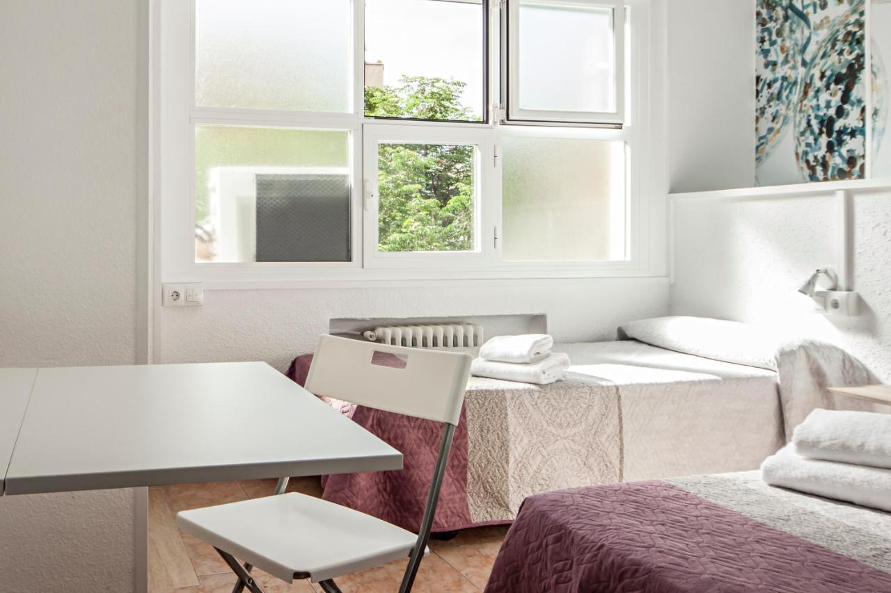Euromadrid Hostel Eksteriør bilde