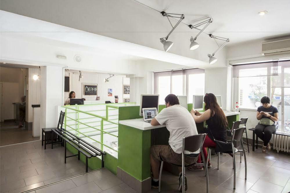 Euromadrid Hostel Eksteriør bilde